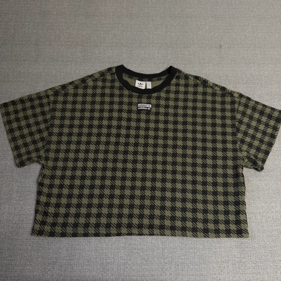 adidas Tops - Adidas RYV Boxy T-Shirt